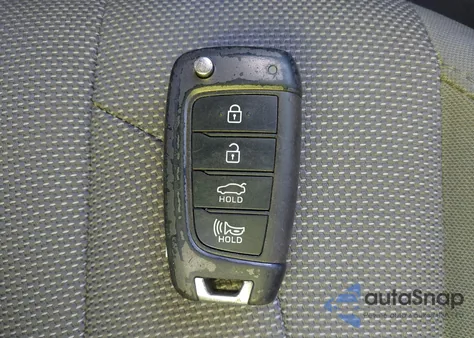 2021 Hyundai Elantra Se z USA, uszkodzony, nr VIN 5NPLL4AGXMH015105